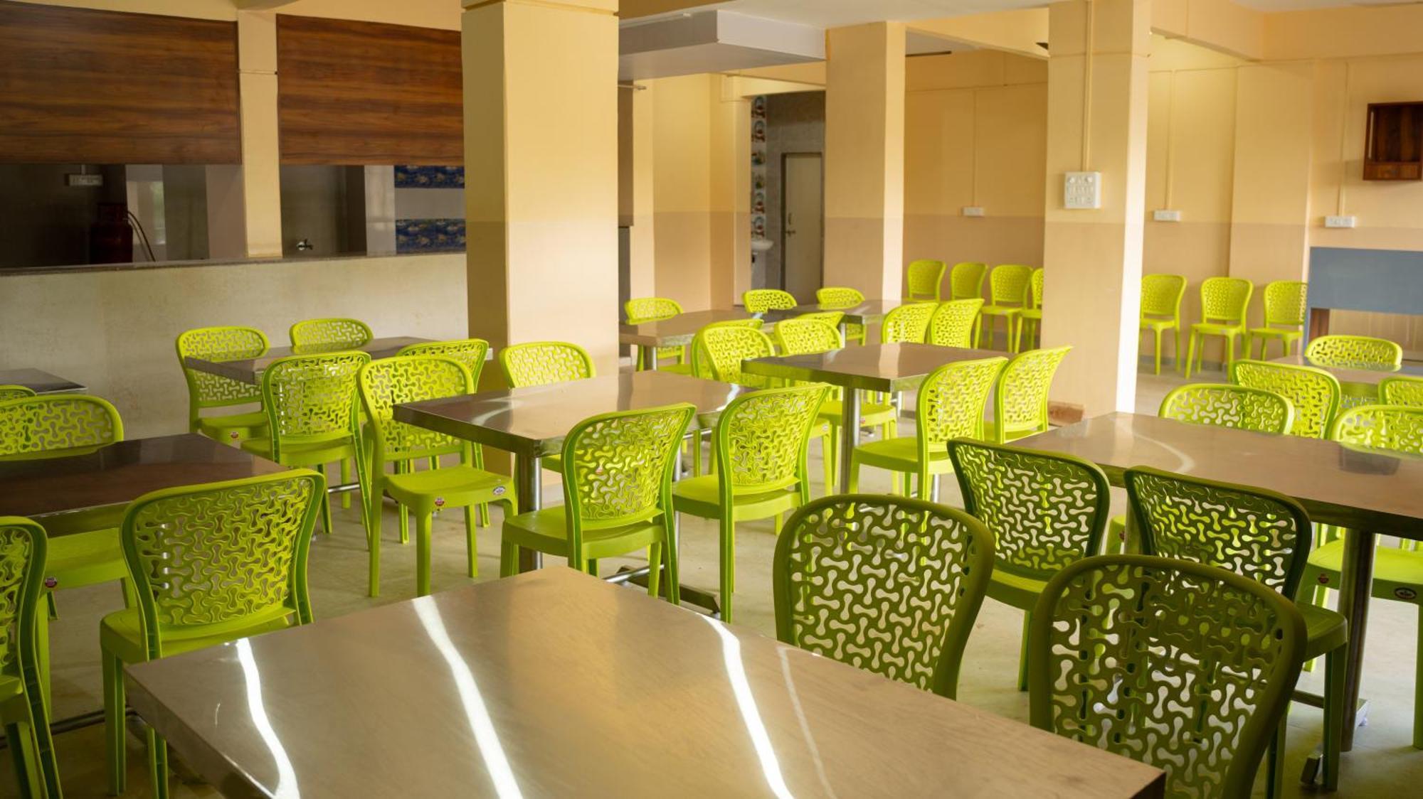 Punekar Bhavan Akalkot エクステリア 写真